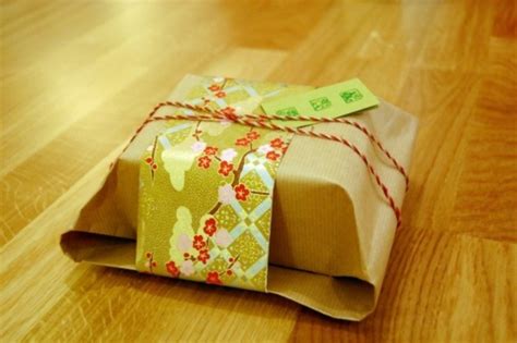 40 Lovely Japanese Gift Wrapping ideas