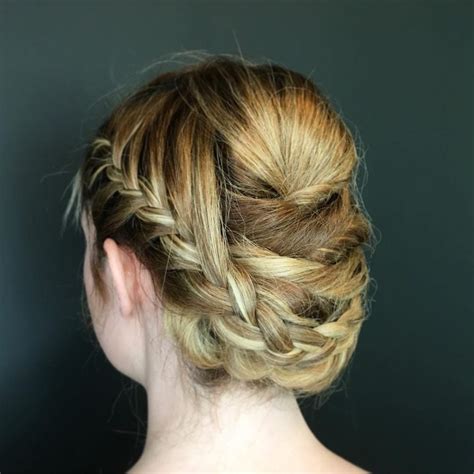 Princess Hairstyles: The 29 Most Charming Ideas