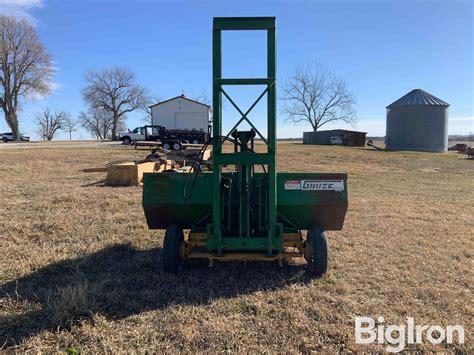 Gnuse 3 Pt Tractor Forklift Bucket W Trailer Bigiron Auctions