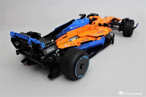 LEGO Technic 42141 McLaren Formula 1 Race Car TBB Review 61 The