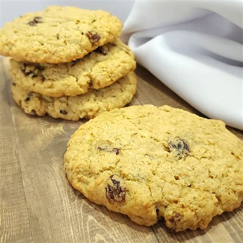 Gluten Free Oatmeal Raisin Cookies Just Give Us The Recipe