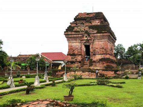 CANDI PENATARAN Blitar Tiket Daya Tarik Juli 2023