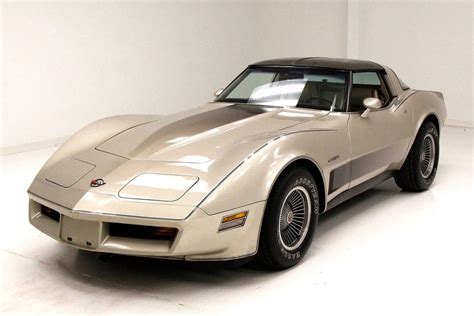 1982 Corvette Colors Archives - CorvSport.com