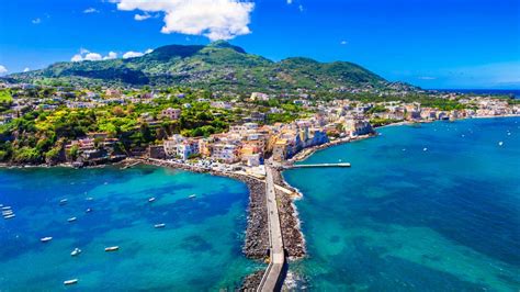 Ischia L Le M Connue Et Pourtant Si Belle De L Italie