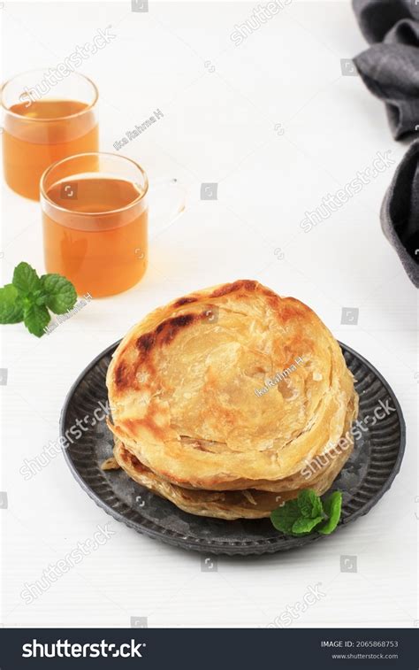 Roti Maryam Maryam Bread Served Tea Stock Photo 2065868753 | Shutterstock