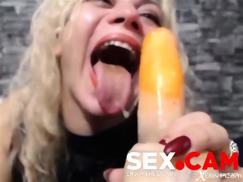 Dildo Blowjob