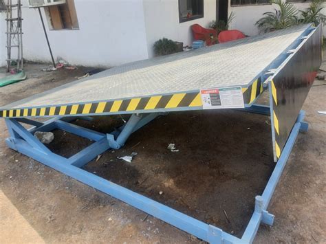 Hydraulic Dock Leveler Manufacturer Near Me Mild Steel 6 15 Ton At Rs