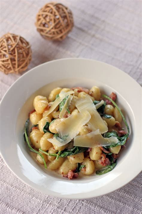 Creamy Bacon And Spinach Gnocchi Ang Sarap