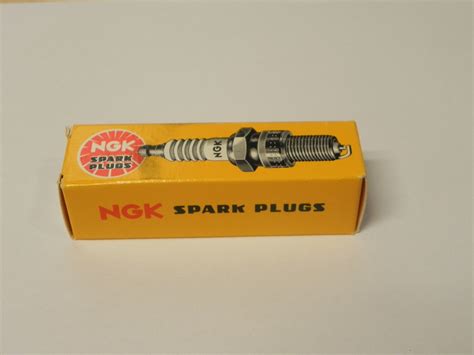 (NOS) NGK B7ES Spark Plug - AASE Sales