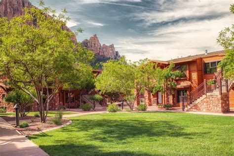 12 Best Hotels in and Around Zion National Park