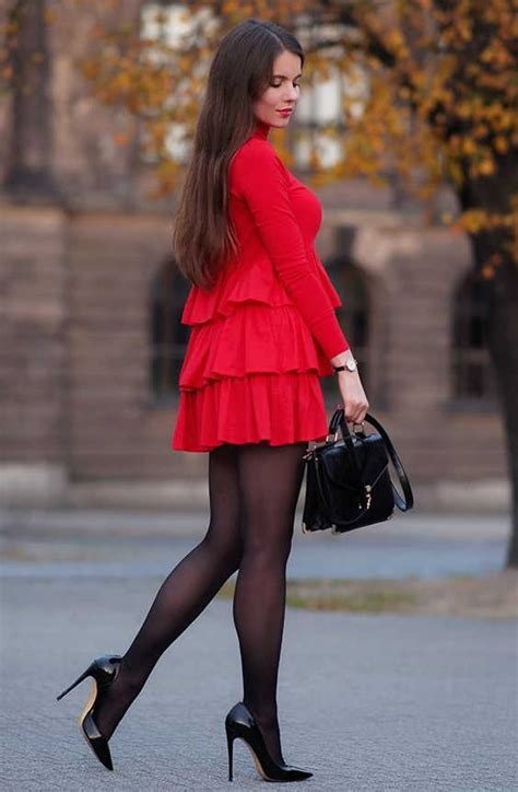 How To Wear Black Tights Easy Style Guide For Women 2021 Fashion Canons