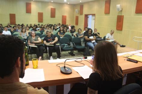 Fotos da VI Mostra de Estágios FEUSP Faculdade de Educação da USP