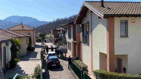 Mesenzana Varese Padre Uccide Figli Di E Anni E Si Toglie La Vita