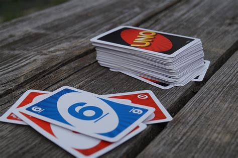 Can you play two cards at once in UNO? – Tabletop Game Planet