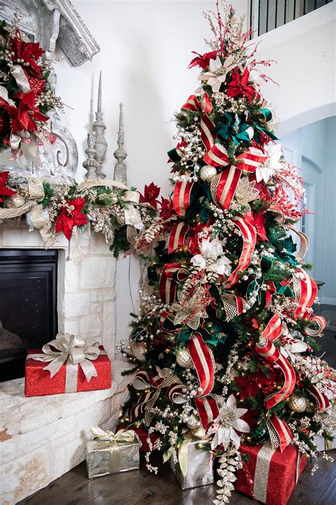 60+ Inspiring Christmas Tree Decorating Ideas - Decorator's Warehouse