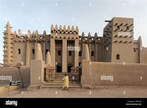 Great Mosque Of Djenné Mali Africa Stock Photo Alamy