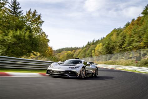 Neue Rekordzeit Auf Der Nordschleife Mercedes Amg One Ist Schnellstes