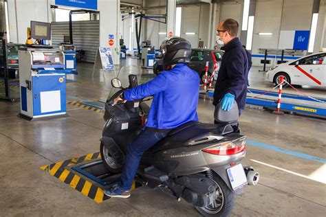 Frecuencia de la ITV para motos de 125cc Cada cuánto se debe pasar