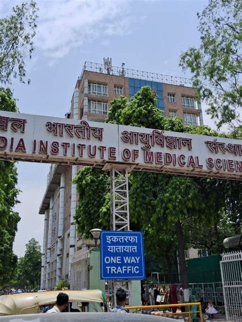 Top Medical Colleges In Delhi To Pursue Mbbs