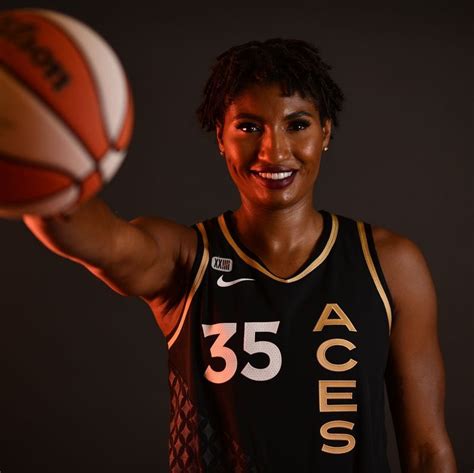 ENGAGE - Angel McCoughtry