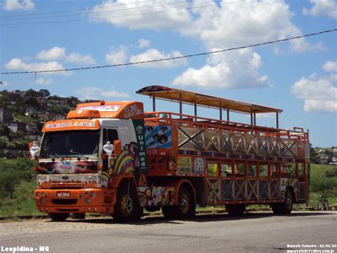 CARRETA DA ALEGRIA EM LEOPOLDINA MG Marcelo Carneiro Flickr