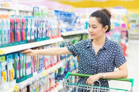 Choosing The Best Toothbrush And Toothpaste A Top 1 Guide