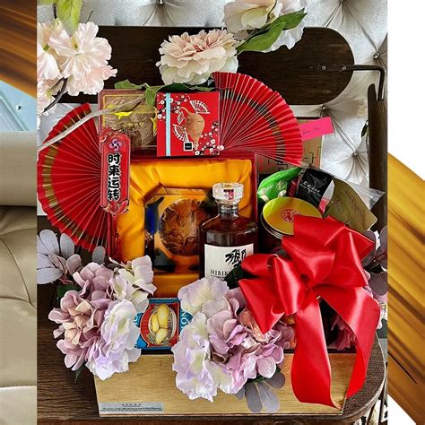 crown occasions kuching