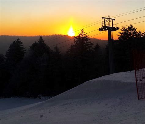 A Snowshoe Mountain Sunrise – photo by SpydeeTJB - High Country Weather