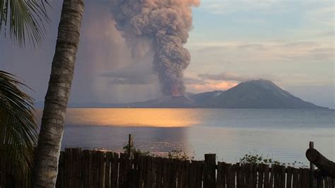 Expert says major volcano eruption in Papua New Guinea could be soon ...