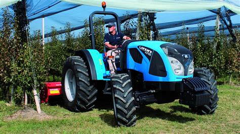 Neue Traktoren Von Landini Auf Der Agritechnica Top Agrar Online