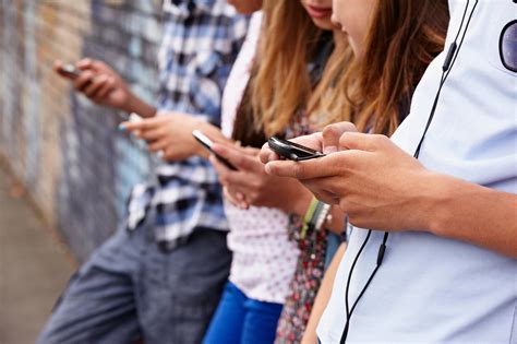 1 in 4 Teens Say They're Sexting | Time