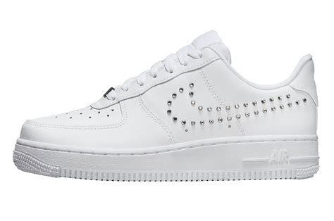 Nike WMNS Air Force 1 Low Stud Swoosh White Metallic Silver - Nov 2023 ...