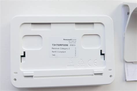 Honeywell Home T3R Wireless Programmable Thermostat T3H700RF0096 EBay