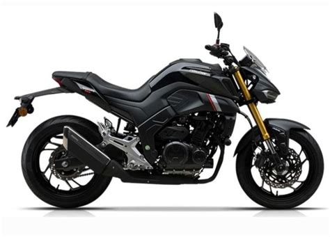 Suzuki Menggila Hadirkan Motor Sport Naked Bike Cc Yamaha Mt