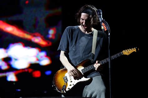 Watch Red Hot Chili Peppers Final Concert With Josh Klinghoffer Rolling Stone