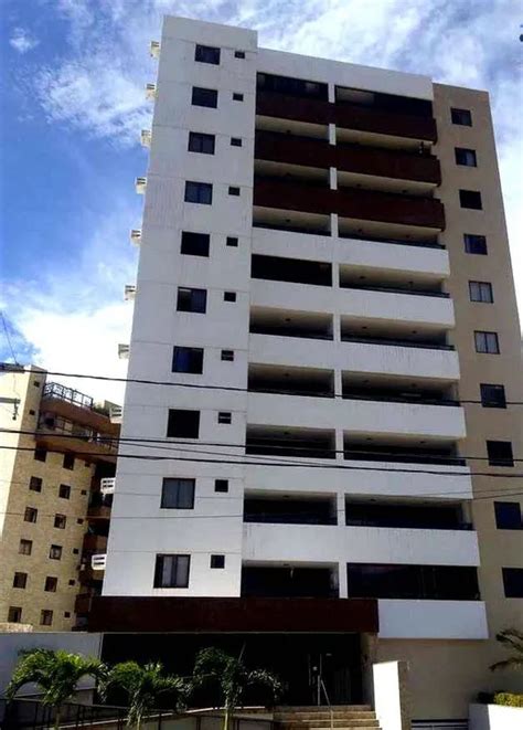 Apartamento na Rua José Gonçalves de Abrantes 216 Jardim Oceania em