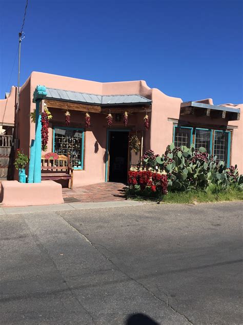 Old Town Plaza Albuquerque | House styles, Old town, Mansions