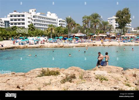 január Nagy mérföld fig tree bay ayia napa nissi szárny Átlátszó alkóv