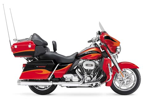 Harley Davidson Flhtcuse Cvo Ultra Classic Electra Glide Review