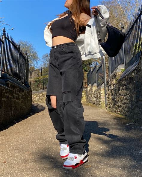 𝒔𝒐𝒑𝒉𝒊𝒆 Sophvo • Instagram Photos And Videos Fire Red 4s Outfit