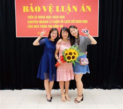 Th Th Ch Nh To N Ch Em G I C Ng D N Hot Girl Vi T Xinh P L I C N T I N Ng C Ch L N Em