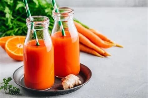 Suco detox de laranja cenoura e gengibre Melhor Saúde