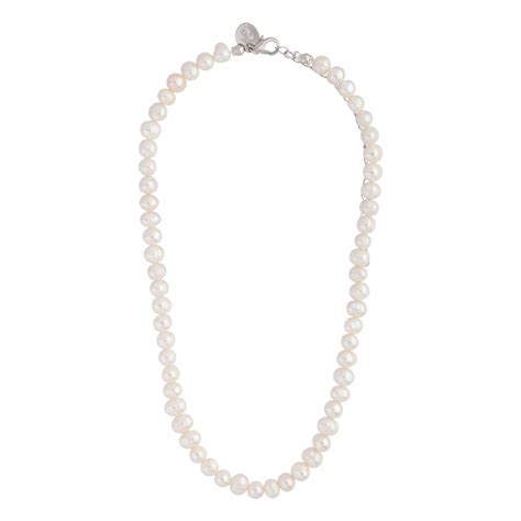 Freshwater Pearl Short Necklace Lovisa