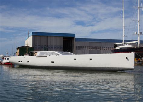 Perini Navi The Hull Of S Y M E Volution Arrives At Viareggio