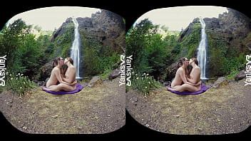 El orgasmo húmedo de Yanks Beauty Sierra en video de realidad virtual XVIDEOS