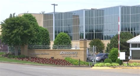 Knoxville teen starts nonprofit to help food banks amid pandemic | WATE ...