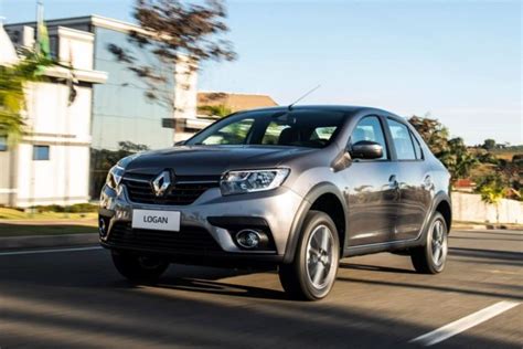 Renault Sandero Logan Stepway Unveiled With Range Of Updates