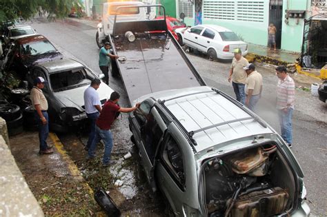 Retiró Vía Pública 550 Vehículos Abandonados