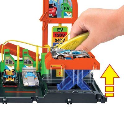 Hot Wheels Elektrikli Ara Arj Stasyonu Oyun Seti D R