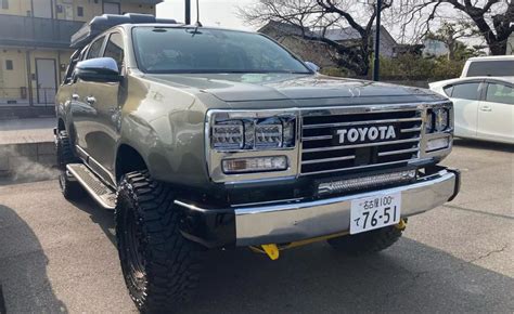 This Toyota Hilux Took The Retro Front Of An Eighties Land Cruiser